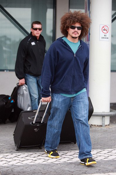 Carlito-Coming-Out-Of-The-Airport.jpg