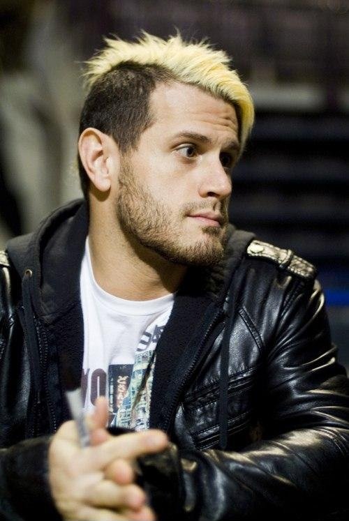 Alex Shelley Fabulous Hairstyle - Wrestling Media 